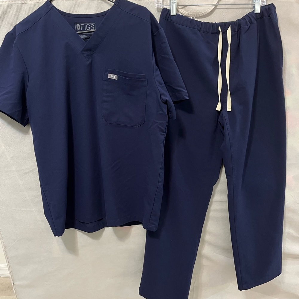 FIGS Men’s Navy Set Medium